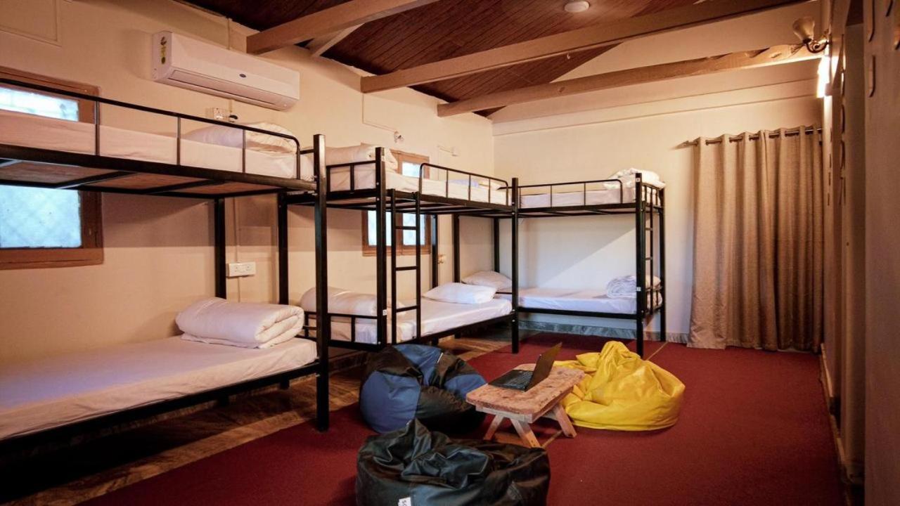 The Peace Hostel - Arambol, Goa Buitenkant foto